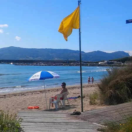 La Casita De Chocolate En Ortigueira Holiday home